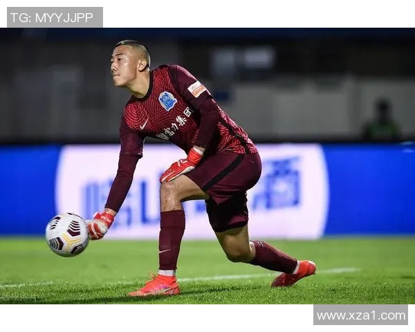 迈尼昂的崛起与挑战：从新星到世界级门将的奋斗历程